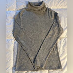 Quince Light Gray Knit Sweater